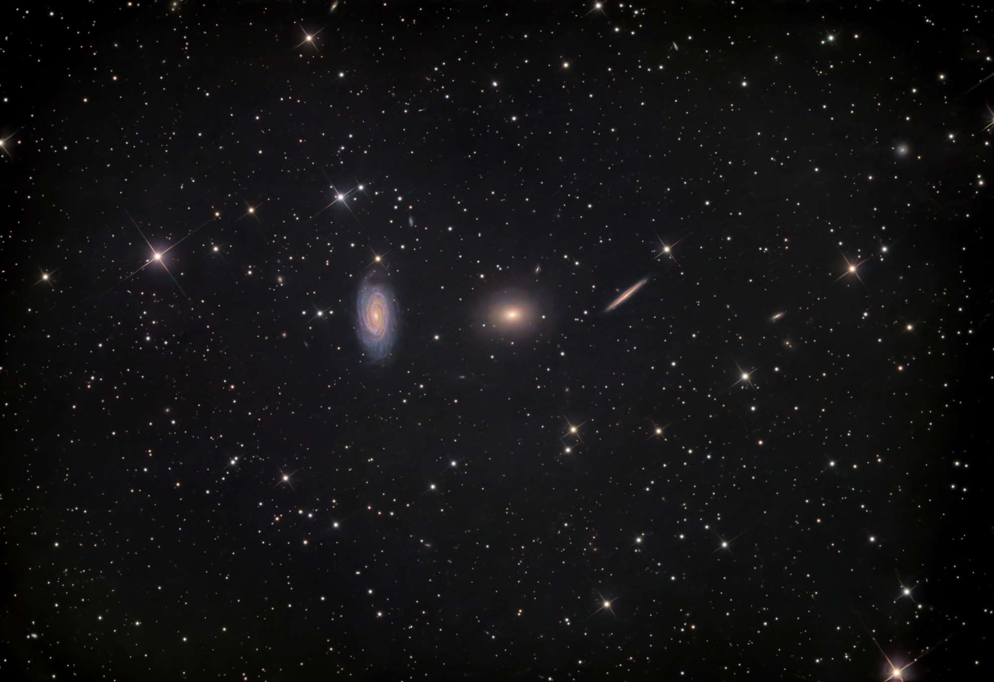 The Draco Triplet includes the galaxies NGC 5981, NGC 5982 and NGC 5985 in the constellation Draco.